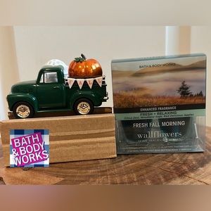 B&BW Fall Truck wallflower plug